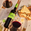 Lorenz Ökologischer Wein Vorsprung Cuveé halbtrocken guter Wein eingeschenkt zu Käse vom Bio Weingut